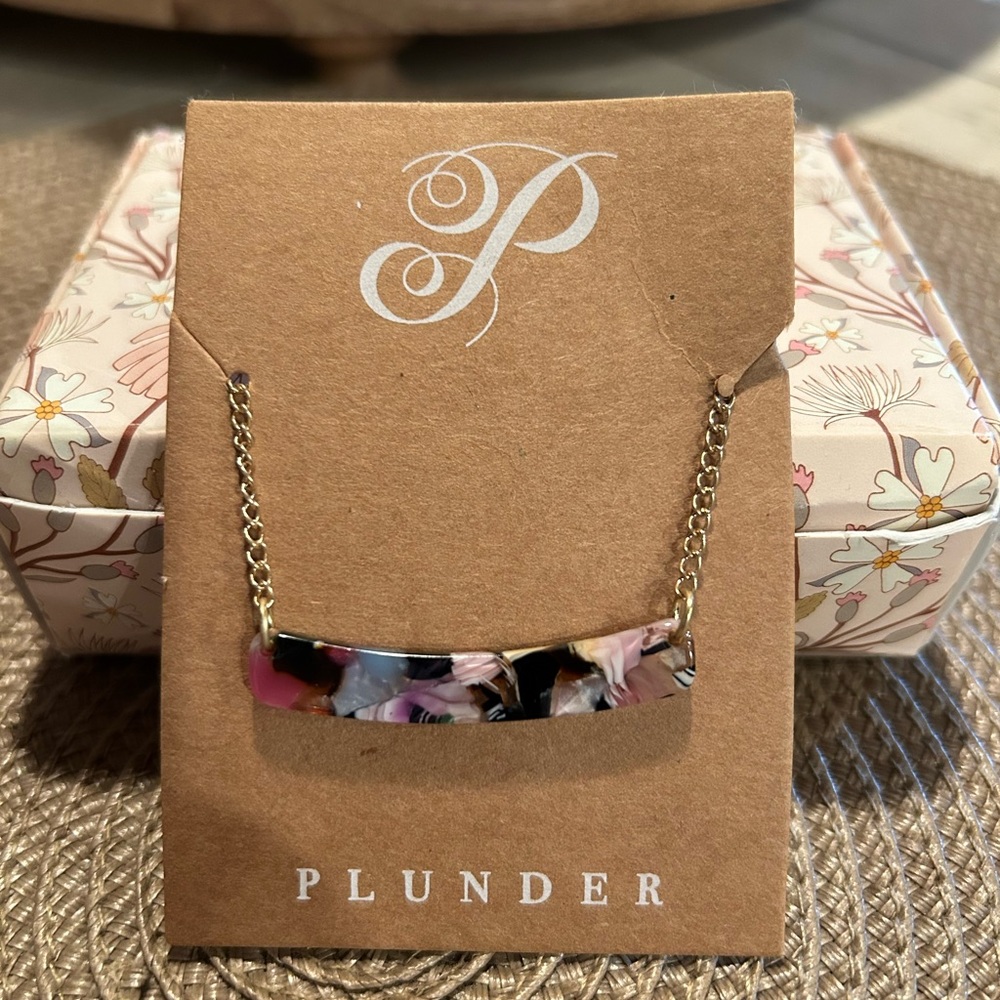 Plunder Vibrant Bar Necklace with Gold Chain, New in Box
